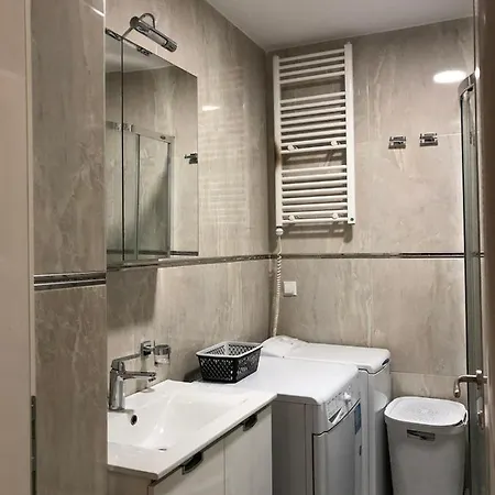 Relax In Center Of *